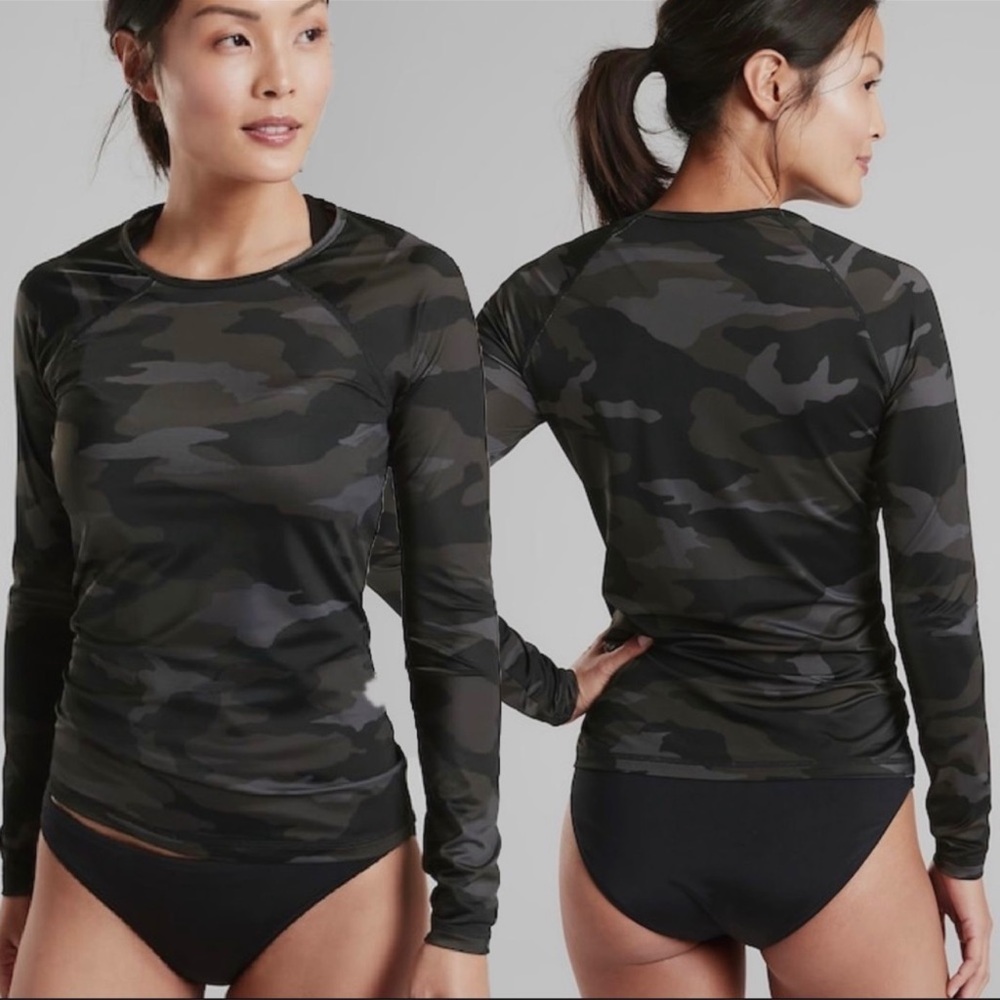 ATHLETA Freestyle Camo Rashguard Size s